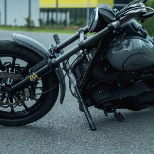 FARROWS CUSTOMS CRASH BAR. FITS 06-17 DYNA